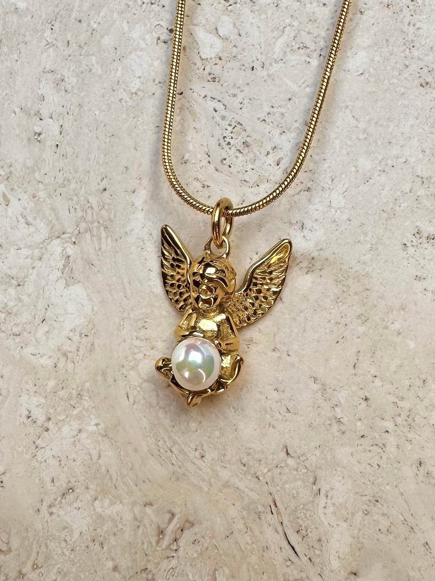 Collier en forme d'ange